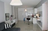 BCBAF01, Stunning 2 Bedroom Apartment